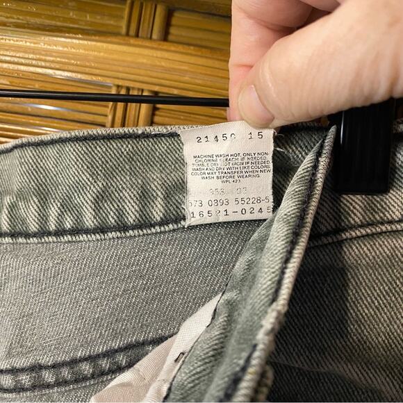 Vintage Levi's 521 sage cut off Jean Shorts Distressed Raw Hem USA made 14 - Picture 3 of 8